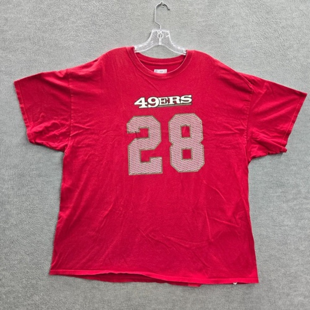 San Francisco 49ers Men Shirt 2XL Red Logo Carlos Hyde 28 Tee